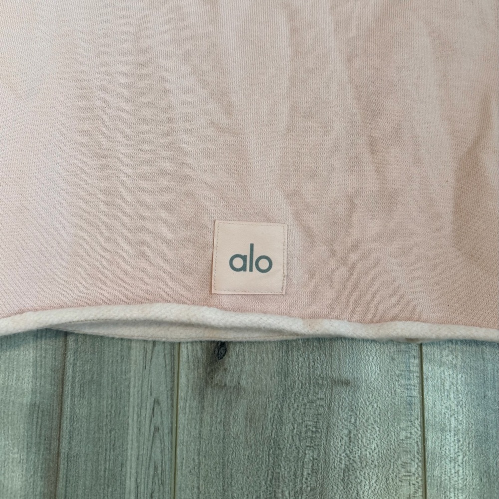 ALO Cropped Pullover - Picture 5 of 5